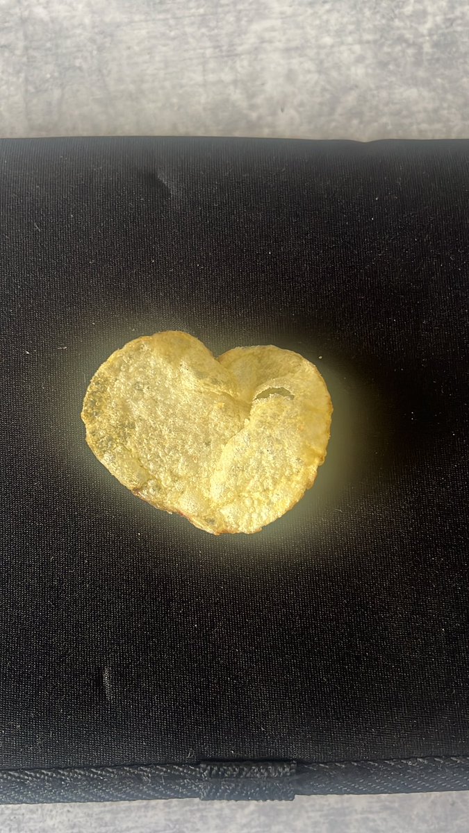 #lovefromwalkers <a href="/walkers_crisps/">Walkers Crisps</a> 🫶🏼