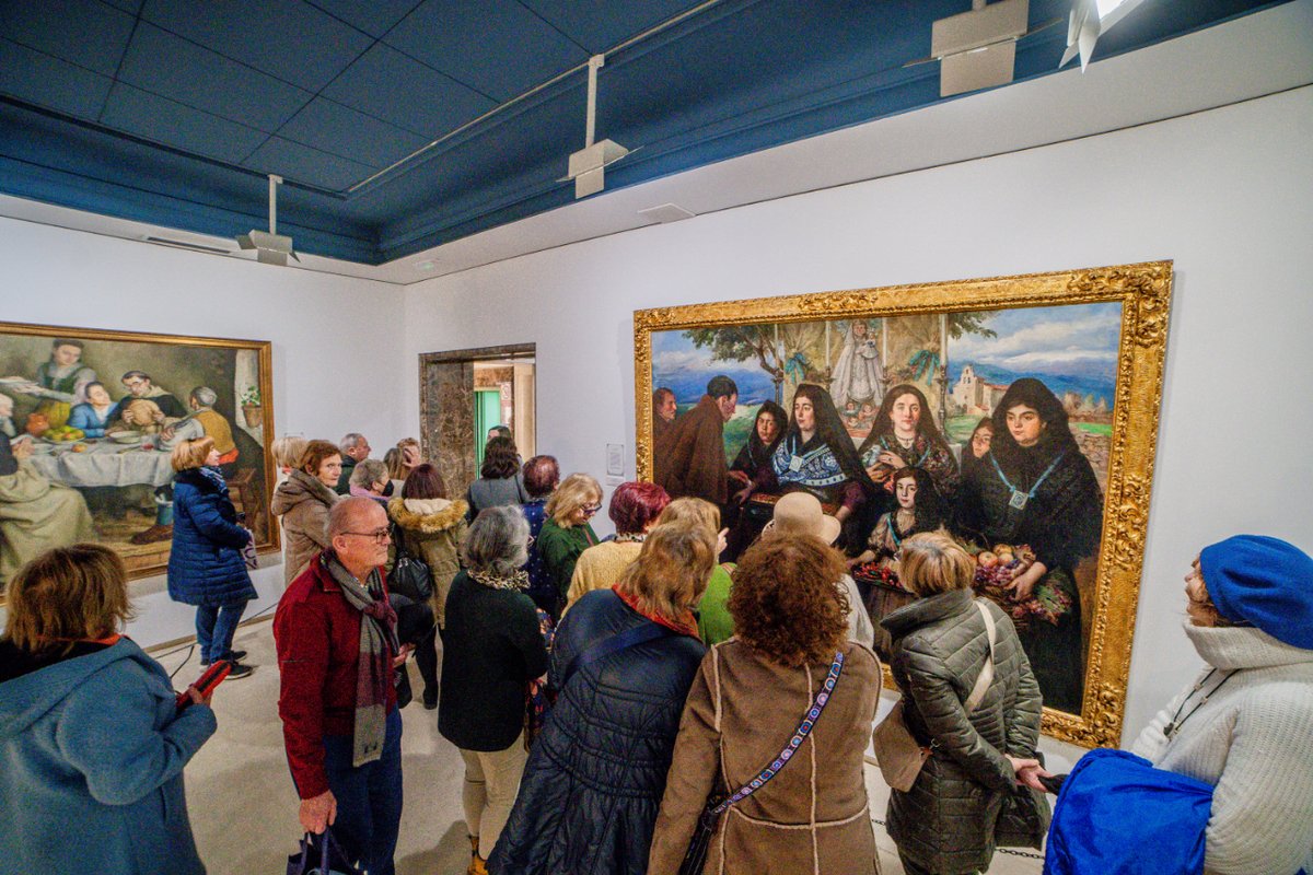 ForoSolidario's tweet photo. La semana pasada realizamos desde nuestro #ProgramaRECREA una visita guiada en el @museodeburgos. Pudimos descubrir las piezas únicas de la colección a través de un viaje musical. Cada obra escondía un sonido o melodía ¡fue muy divertida esta original forma de visitar el museo! https://t.co/OLHRX2kalC