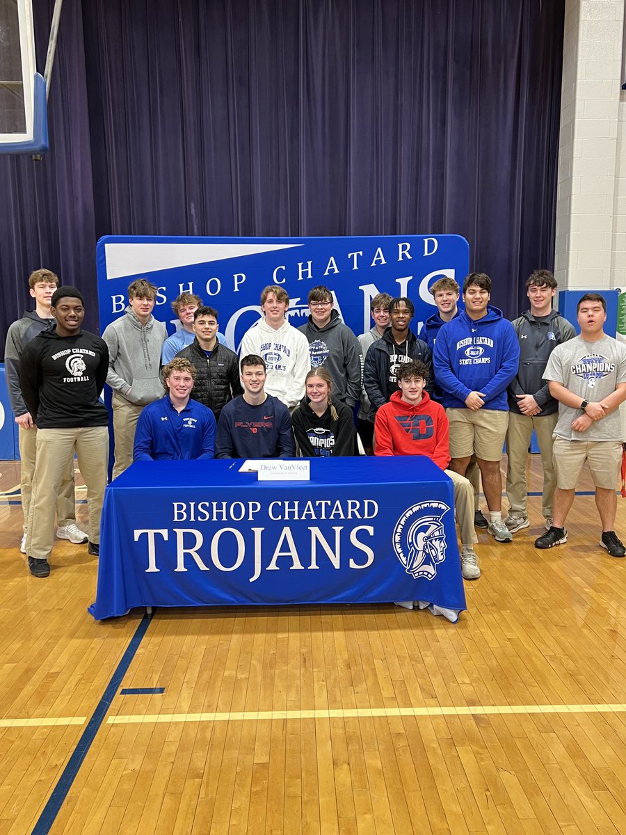 Bishop Chatard Athletics (@bchsathletics) on Twitter photo Congrats to Drew VanVleet & his family for deciding to continue his education & athletic career at the University of Dayton! Go Flyers!! Congrats to Drew VanVleet & his family for deciding to continue his education & athletic career at the University of Dayton! Go Flyers!!