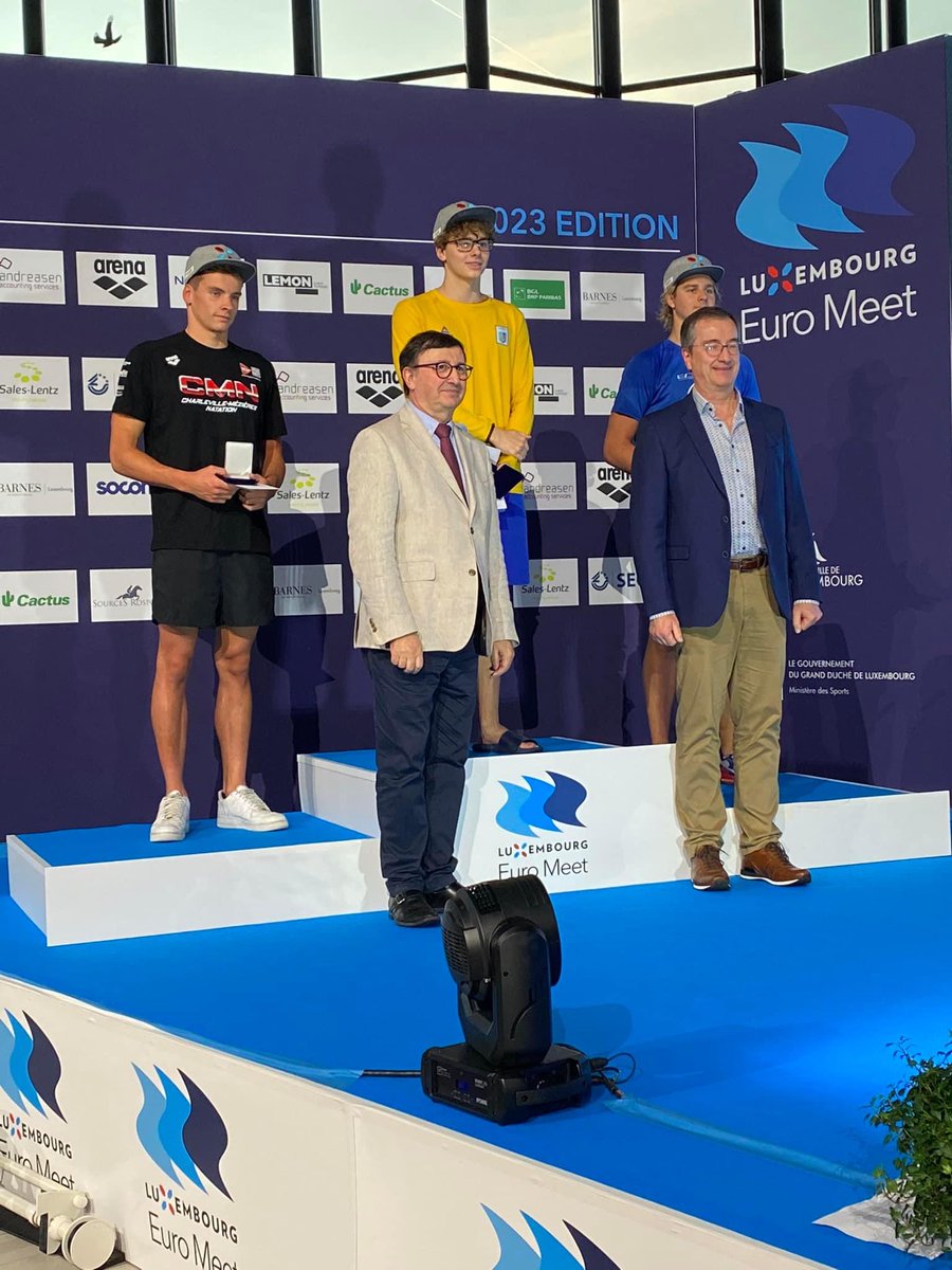 est_natation's tweet photo. [CHARLEVILLE-MÉZIÈRES NATATION] 
@regiongrandest @CMNatation 

🤩 Un beau mois de Janvier qui s'est écoulé pour le CMN. 

👏 Bravo aux nageurs et à leur entraîneur !

📷 Crédit photo : S. REMY - CMN

#liguegrandestdenatation #regiongrandest #cmn #natation https://t.co/zukoBlrR39