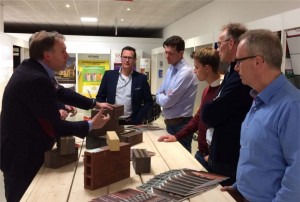 Circulair en Biobased Bouwen
Dinsdag 14 maart 2023 – Greenworks Academy Apeldoorn
Samen met onze trainer ontdek je hoe circulair en biobased bouwen (financieel) interessant wordt en welke materialen passen bij deze manier van bouwen.

Gratis aanmelden greenworksacademy.nl/academy/traini…