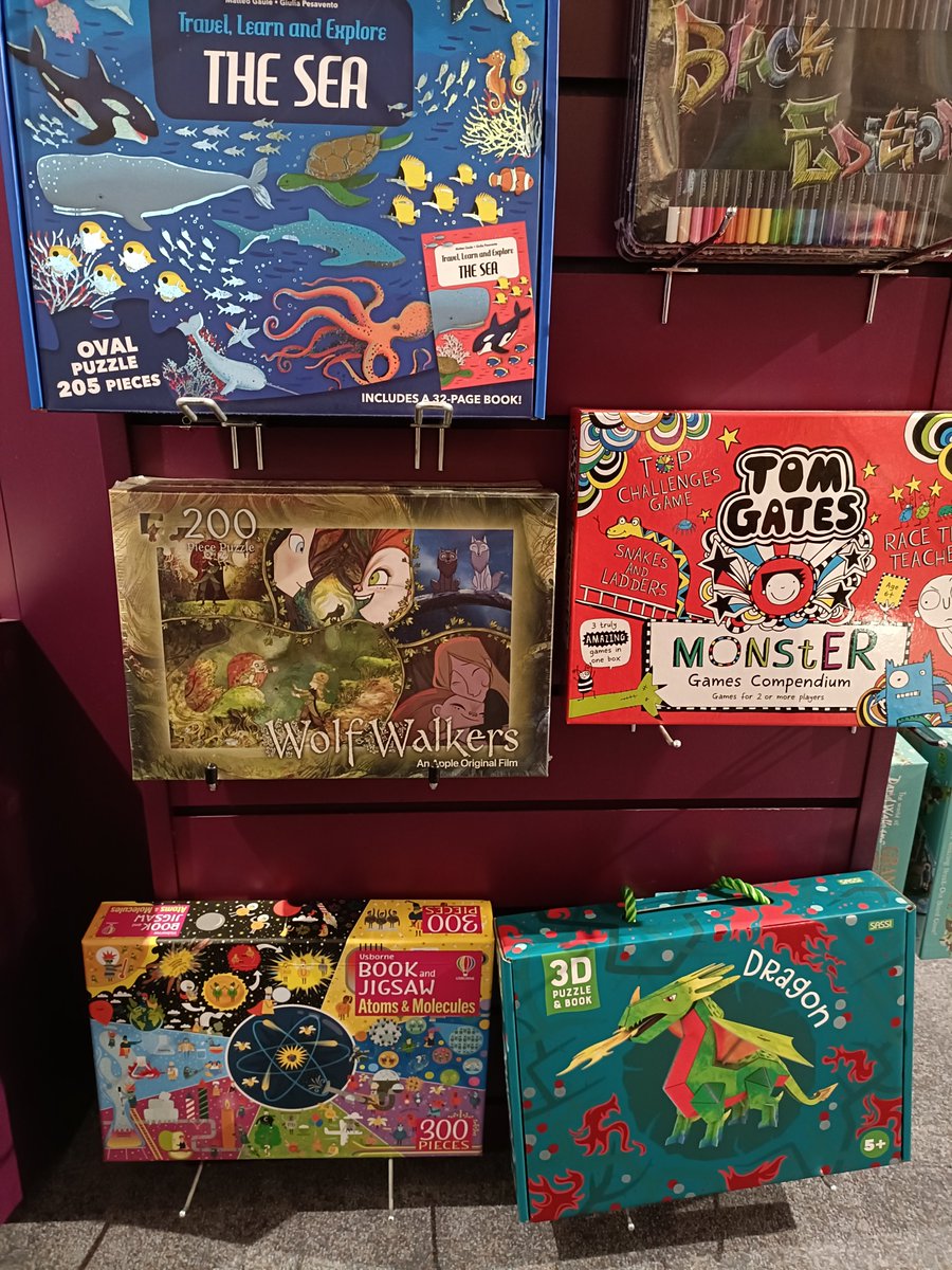 CSaloon_Store's tweet photo. If you are in Kilkenny do make it your mission to head into @bookskilkenny1 where we recently found our 200 piece puzzle on the shelf.

#buylocal #supporteachother #puzzles #books #bookshop #wolf #Wolfwalkers #movies https://t.co/vAv1JqwvI8