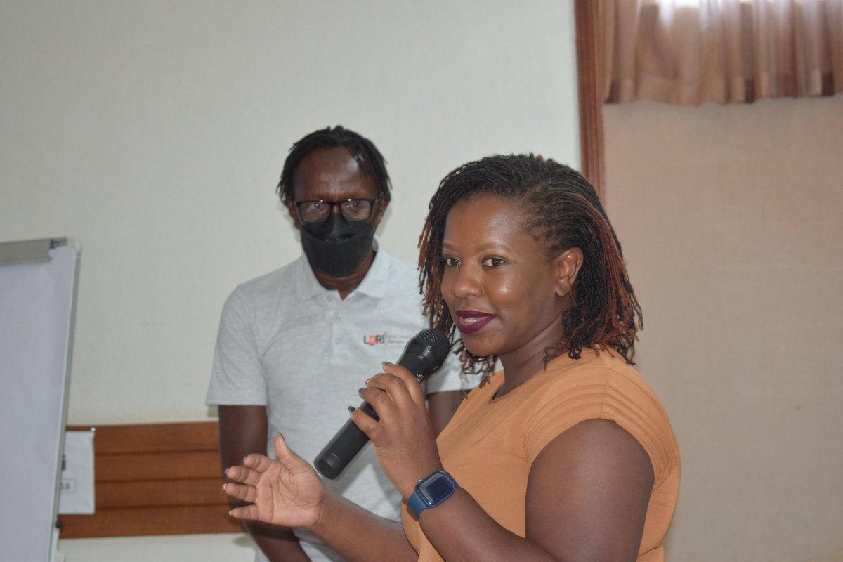 ldriafrica's tweet photo. Our Research and AI Lead @leomutuku is leading a focussed group discussion with farmers , goverment and private-sector group members on how they get agricultural information, how they use it and the #data that is missing.
#Livetweet https://t.co/LQIOAsX5Ka