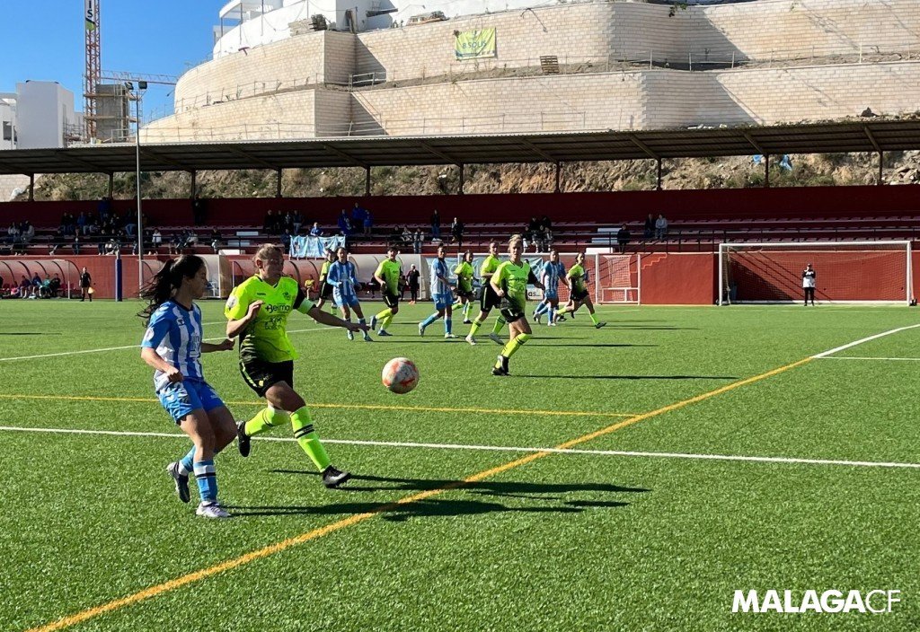 🏠 𝗣𝗿𝗶𝗺𝗲𝗿 𝗲𝗾𝘂𝗶𝗽𝗼 🆚 <a href="/fflasolana/">Quesos La Casota FF La Solana🧀</a> 
🏠 𝗙𝗶𝗹𝗶𝗮𝗹 🆚 Sta. Rosalía Maqueda UD
✈️ 𝗖𝗮𝗱𝗲𝘁𝗲 🆚 <a href="/GranadaCF_Fem/">Granada CF Femenino</a> 

🔗 bit.ly/3lKatD7

#VamosMálaga | <a href="/tesesa_malaga/">Tesesa</a>