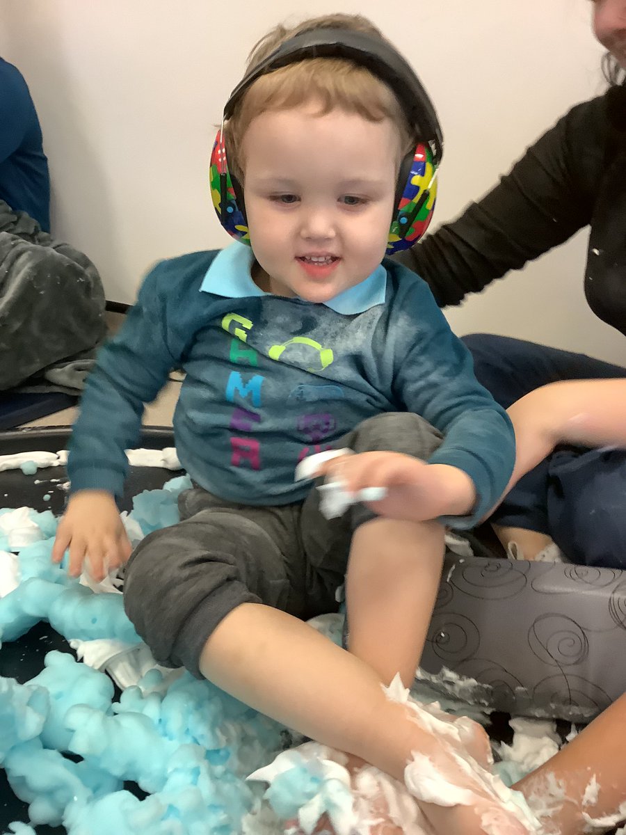 IvyHouseSchool's tweet photo. Little Gems have had a super busy week! They’ve enjoyed messy play, engaged their bodies in PE, relaxed during gong bath and explored ICT! They are such little superstars and we are so proud of their determination! ✨🤩 #EYFS #LearningThroughPlay #InclusiveICT https://t.co/8iG36FgeOb