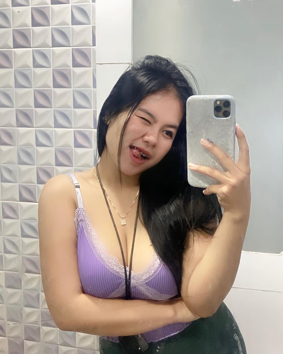 lipiyanafeb's tweet photo. 💦 https://t.co/DLUHqYQX24