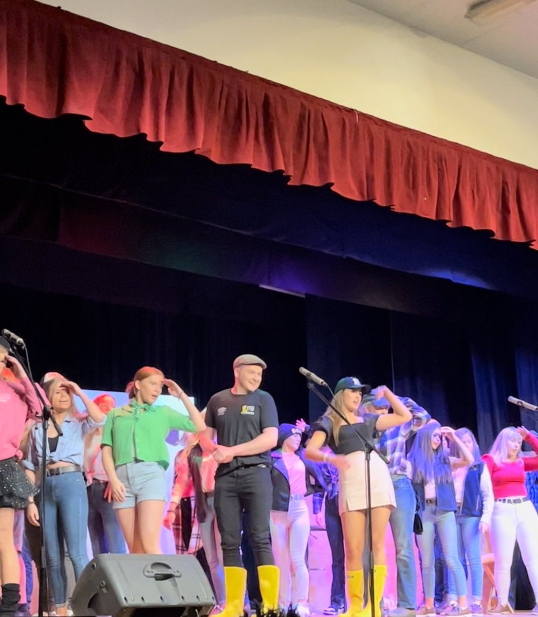 Rebecca Orr (@rebecca0rr) on Twitter photo Brilliant night last night <a href="/YFCUPresident/">YFCU President</a> Arts Fesitival heats, such a high standard and 👏🏻 to Straid YFC highlighting the importance of <a href="/yellowwelliesuk/">Farm Safety Foundation</a> campaign week #MindYourHead in their performance 👌🏻humour is best tool in the kit sometimes 👍🏻 Brilliant night last night <a href="/YFCUPresident/">YFCU President</a> Arts Fesitival heats, such a high standard and 👏🏻 to Straid YFC highlighting the importance of <a href="/yellowwelliesuk/">Farm Safety Foundation</a> campaign week #MindYourHead in their performance 👌🏻humour is best tool in the kit sometimes 👍🏻