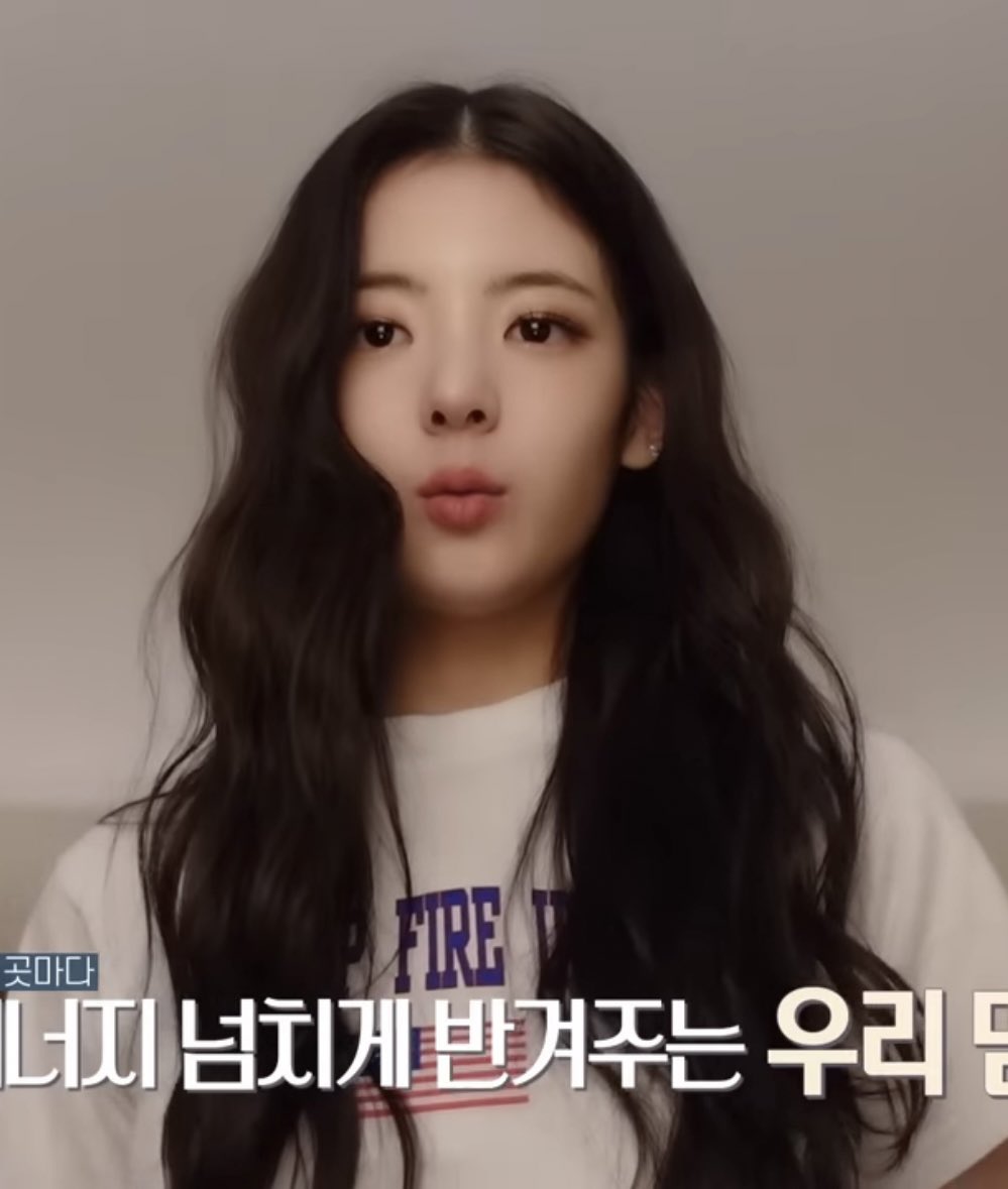 on Twitter "oh she’s back to steal my heart again https//t.co/v4w8dteJtf" / Twitter