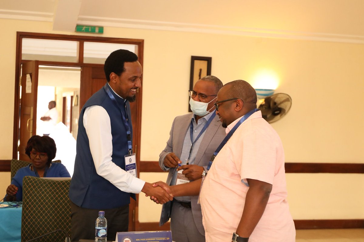 Senate_KE's tweet photo. Senate Committee on Roads, Transportation and Housing, Chaired by Kiambu Sen. Karungo Thangwa is holding induction retreat with the Ministry of Lands, Public Works, Housing and Urban Development, CS Zacharia Mwangi Njeru. #SenateLive #4thSenate https://t.co/mt8nLn2tAf