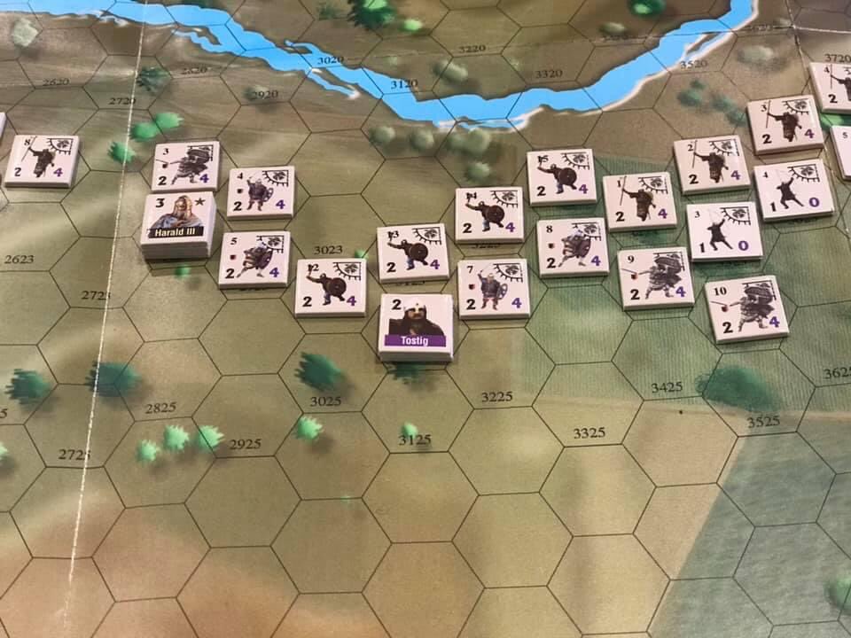 santangelo_s's tweet photo. "Amaro è il ferro, e il morso delle spade crudele e freddo, quando arrivi al dunque" (#JRRTolkien); con il sistema #MedievalBattles si viene proiettati tra muri di scudi, sotto stendardi che garriscono, nei ranghi degli #Hersir #vichinghi o dei #Thegn #sassoni #Wargame #Wargames https://t.co/hVQzvd6vHN