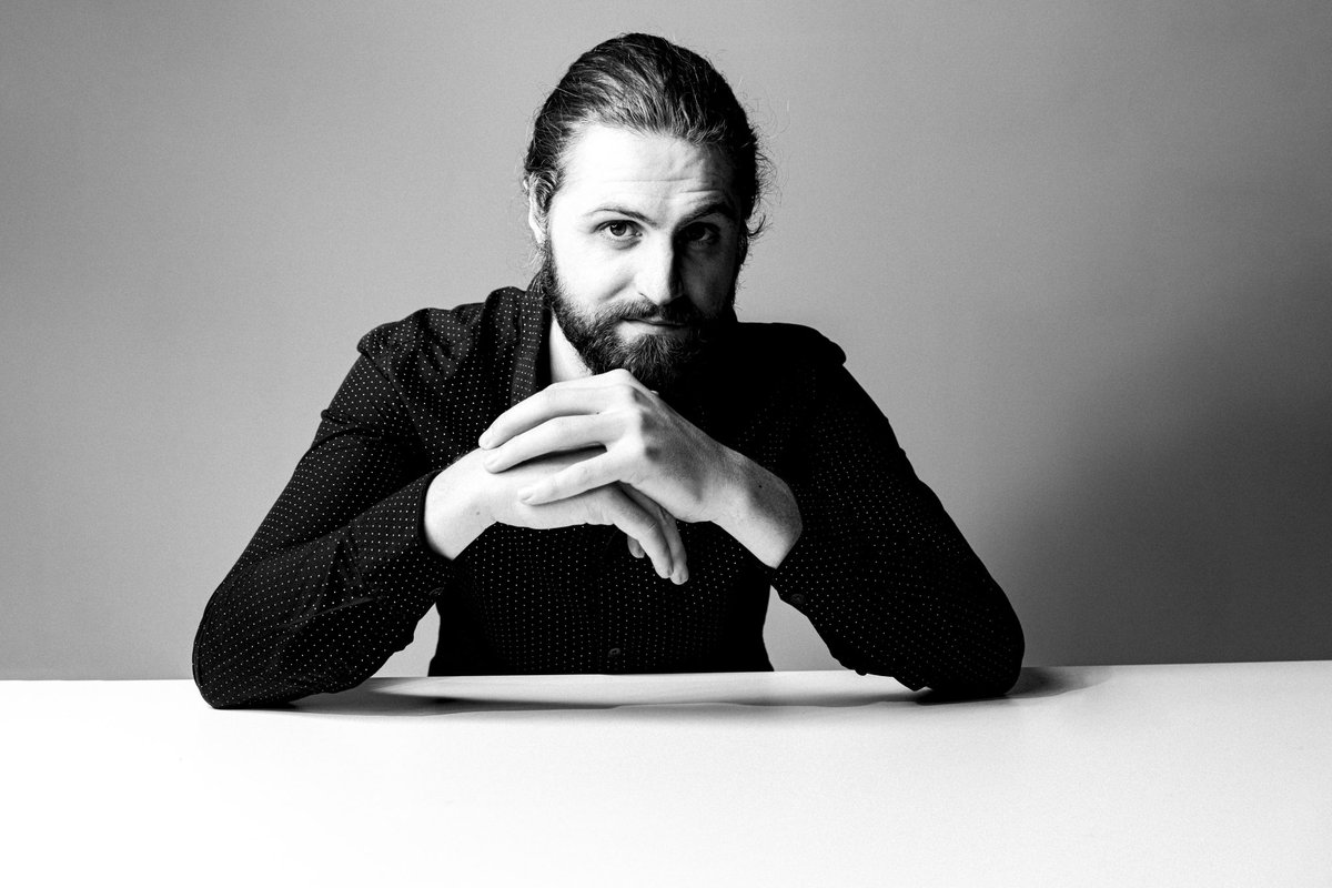 Hélène Grimaud über "Silent Songs": Neues Album mit Musik von Silvestrov gemeinsam mit #KonstantinKrimmel - Release: 03.03.2023 br-klassik.de/s/62y8UgL