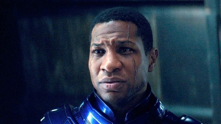 blurayangel's tweet photo. Jonathan Majors steals the show in #AntManAndTheWaspQuantumania. BRO IS KANG THE CONQUEROR! There’s power in every word he says. The idea of him winning is chilling. The next Avengers level threat is here and he can reach the heights of Thanos, maybe even surpass him. https://t.co/A8UdzaN0vT