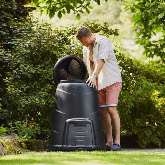 getcomposting's tweet photo. 🚨 @myworcester residents 🚨
♻️ Claim your subsidised compost converter for delivery before the end of the month!
https://t.co/TpbA8rvhQM
#GetComposting | #Composting | #Worcestershire | #Worcester https://t.co/D5qd1VfeHF