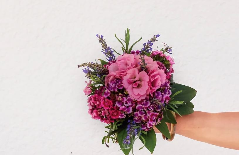 Weekly Update: 19 February 11am Love In All Its Forms;  6pm Mindfulness; 7pm Reflections on .. Love In All Its Forms - mailchi.mp/e60d8f87c60b/w…