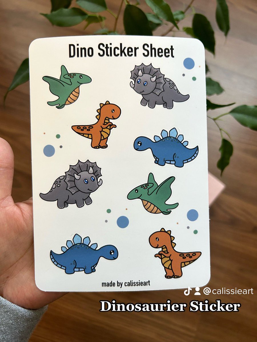 Calissie11's tweet image. Falls jemand es noch nicht mitbekommen hat. Ich biete nun auch Sticker Sheets an! Endlich habe ich die perfekten Einstellungen gefunden und ich bin gaaaanz stolz, dass ich nun süße Stickerbögen machen kann. 💙