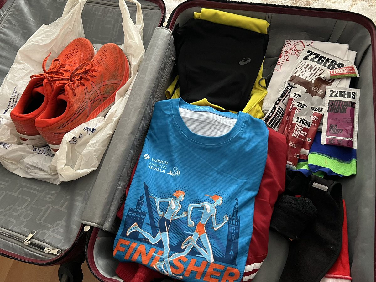 Preparando el viaje a <a href="/MaratonSevilla/">Zurich Maratón de Sevilla</a> con mis <a href="/ASICSspain/">ASICS España</a> y mis <a href="/226ERS/">226ERS</a> 💪🏃🏻🏃🏽‍♂️🏃🏿‍♂️🏃‍♂️🏃🏾🏃🏼