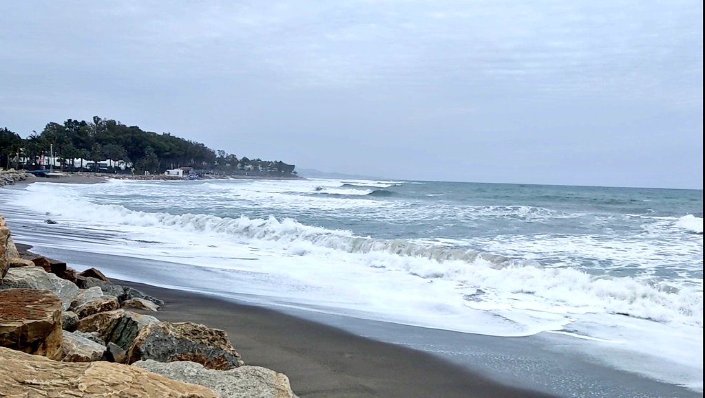 hgopositorcnp's tweet image. 12 km 🏃🏻‍♂️ para desconectar y relajar la mente.
Deporte + mar

#Runtime