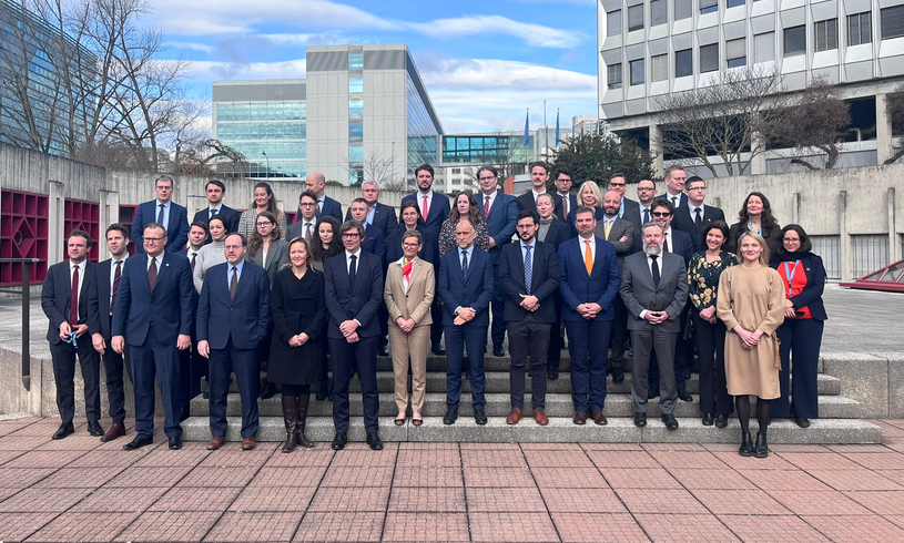 Digital technologies are profoundly changing our lives.  #TeamEurope wants to be a strong voice in global discussions on digital, ensuring a digital transformation based on human rights. 🇪🇺Digital Ambassadors met in Geneva with <a href="/ITUSecGen/">Doreen Bogdan-Martin</a>  <a href="/volker_turk/">Volker Türk</a> <a href="/jovankurbalija/">Jovan Kurbalija</a> &amp; others.