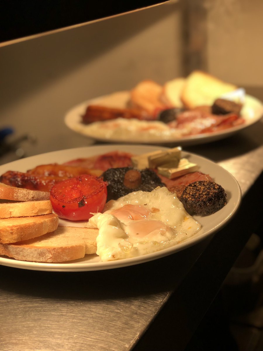 Berman and Wallace tweet media