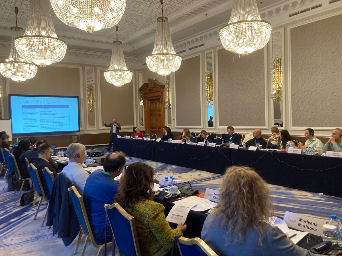 GrahamHScott's tweet photo. @PabloYanguas discusses the role of #civilsociety in #Bulgaria to monitor and advocate for anticorruption in local government. @IRIglobal https://t.co/SvWXQl3tDf