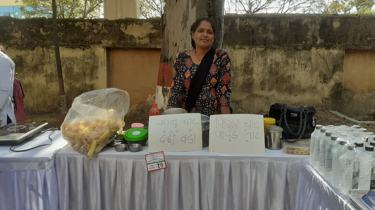 cydaindia25's tweet image. &apos;Nothing will work unless you put yourself out&apos;
CYDA &amp;amp; Persistent Foundation encouraged our women entrepreneurs of Nagpur to participate in an exhibition.

#CYDA #PersistentFoundation #Nagpur