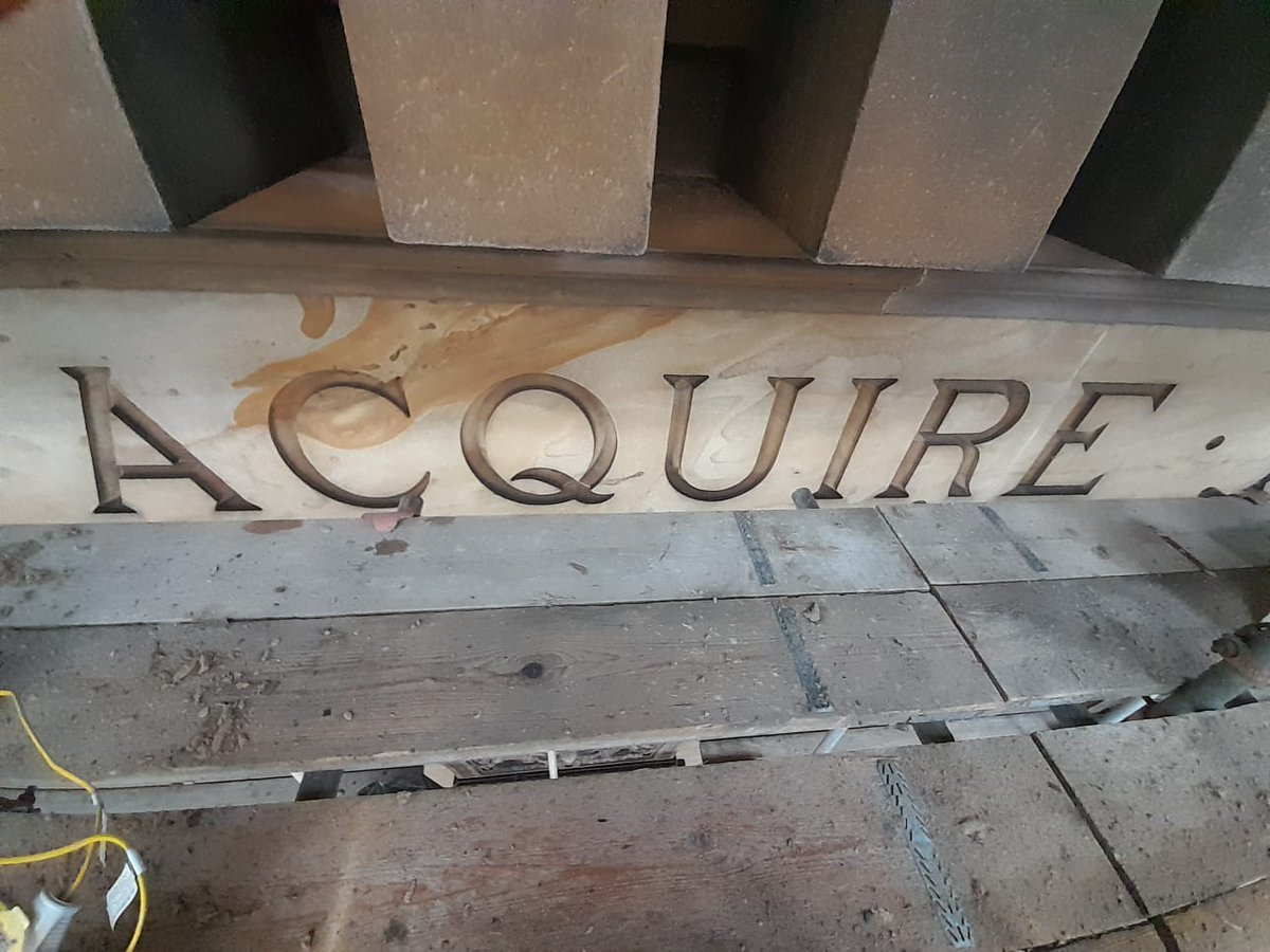 HarrisPreston's tweet photo. We're back to looking our best! 🧼💧

Recently, we've undertaken a non-abrasive DOFF clean (a gentle form of steam cleaning) to bring the stone back to its former glory. Plants were removed from the living stone which is subject to deterioration.🧹

#HarrisYourPlace https://t.co/pudoU1AKng