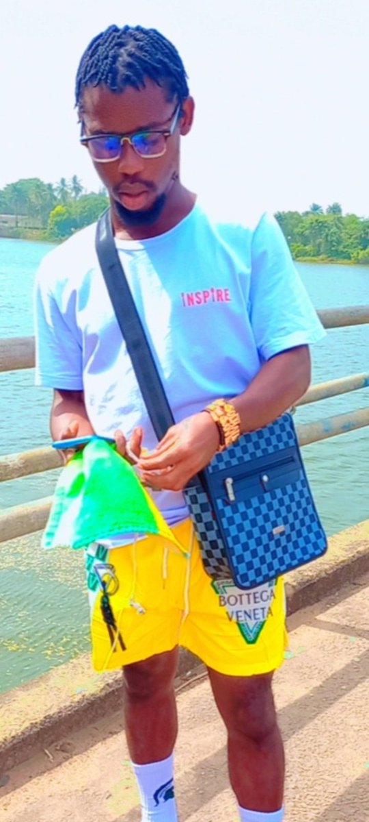 keydote's tweet image. I want friends