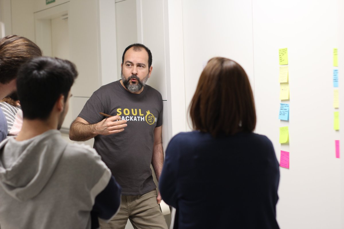 Seguimos innovando en la 2º jornada del #HackathonCoAlma 💡

Casi un centenar de personas participan poniendo en juego sus habilidades y creatividad para responder a los retos sociosanitarios. 

¡Sigue a @soulhihub para enterarte de todo lo que ocurre!👀