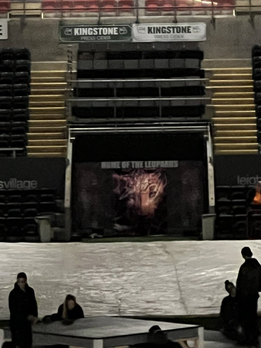 derek_beaumont's tweet photo. Rehearsals went well last night final touches today can’t wait for @THEFUELGIRLS and @Scouting4Girls tonight but the bit I am looking forward to the most is when the leopards and the devils rip into each other in the greatest game of all! Actually that’s a lie it’s my 1st 🍺😂 https://t.co/MqdfUVHg79
