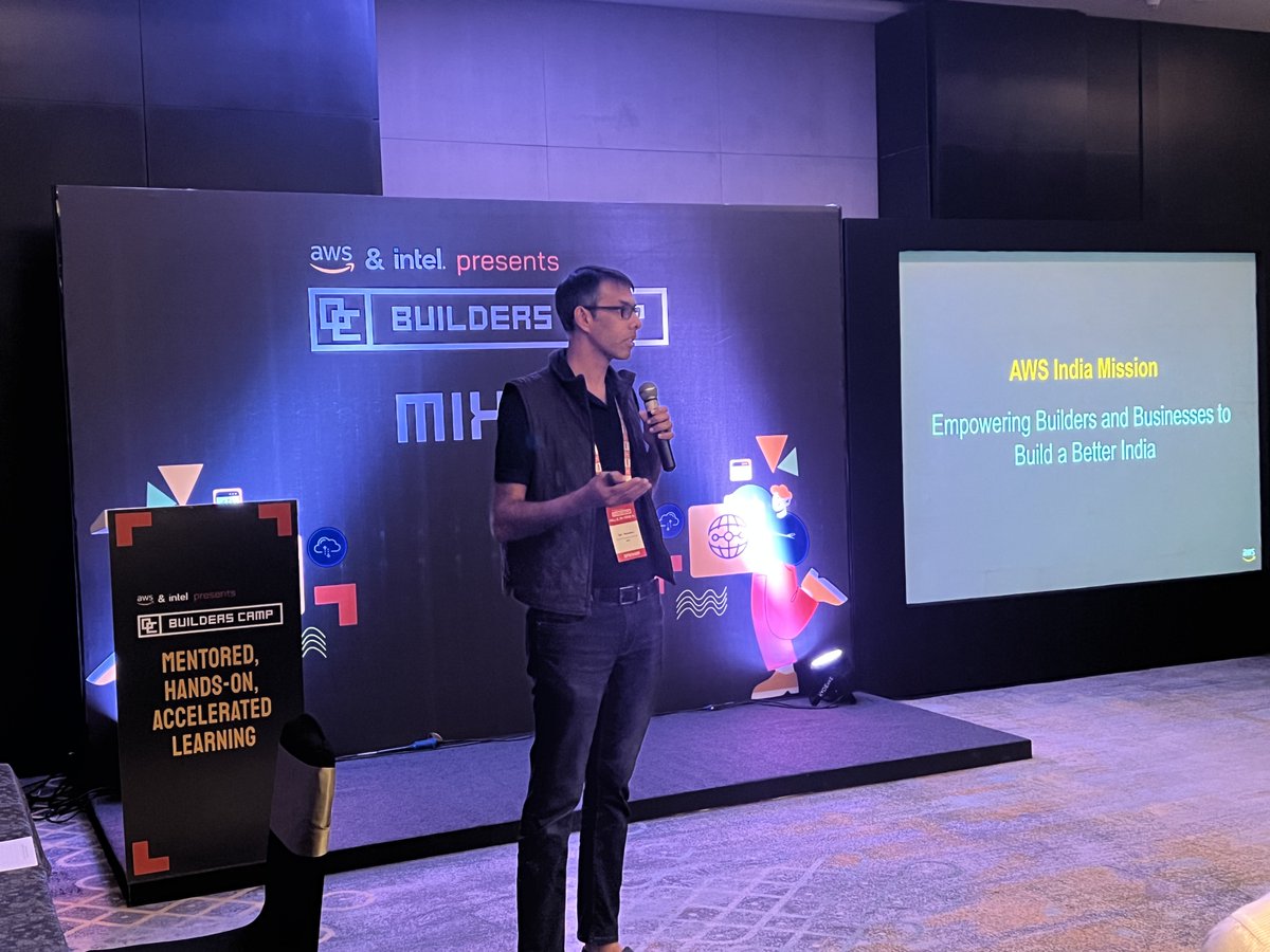BuildersCamp's tweet photo. We kickoff BuildersCamp Mixer, powered by Amazon Web Services (AWS) and Intel Corporation in Bengaluru by welcoming Dev Ramnane - Head of emerging startups, AWS India. 

Join us for an afternoon of networking and collaboration! Meet fellow builders and kickstart new projects. https://t.co/vWPGrp8jcQ