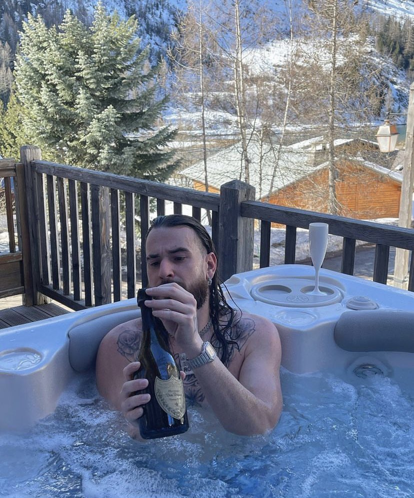 60SecondesSCH's tweet photo. 🎿⛷️ https://t.co/34mnQKkKQx