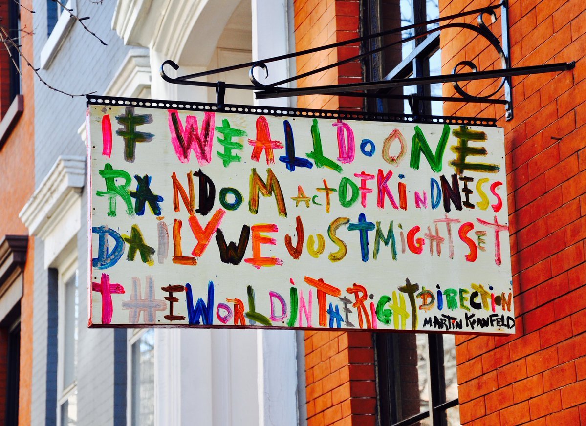 actionhappiness's tweet image. If we all do one random act of kindness daily, we just might set the world in the right direction ❤️🌍🌈
#RandomActsofKindnessDay