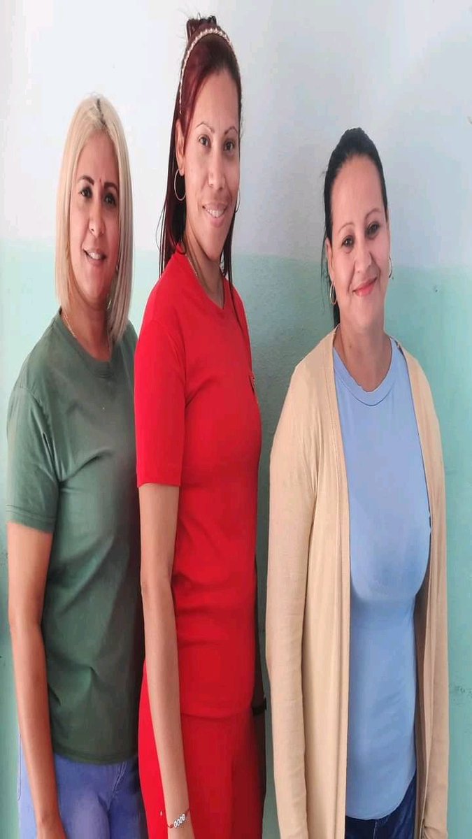 Intercambio con el pueblo de quienes nos representaran en el Parlamento estos son nuestros Candidatos
#YoVotoSi
#EstosSonMisCandidatos
<a href="/UlisesGuilarte/">Ulises Guilarte de Nacimiento</a>
<a href="/DiazCanelB/">Miguel Díaz-Canel Bermúdez</a>
<a href="/MaraConsueloba4/">María Consuelo baeza Martin</a>
<a href="/Rafael_Perezgtm/">Rafael Pérez Fernández</a> 
<a href="/ArletyBarazal/">Arlety Barazal Gutiérrez 🇨🇺</a> 
@CubaCentral 
<a href="/PartidoPCC/">Partido Comunista de Cuba</a>