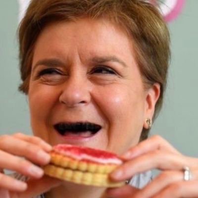 Avi41735259's tweet photo. @glasgowcathcart https://t.co/Y4edndzuxn