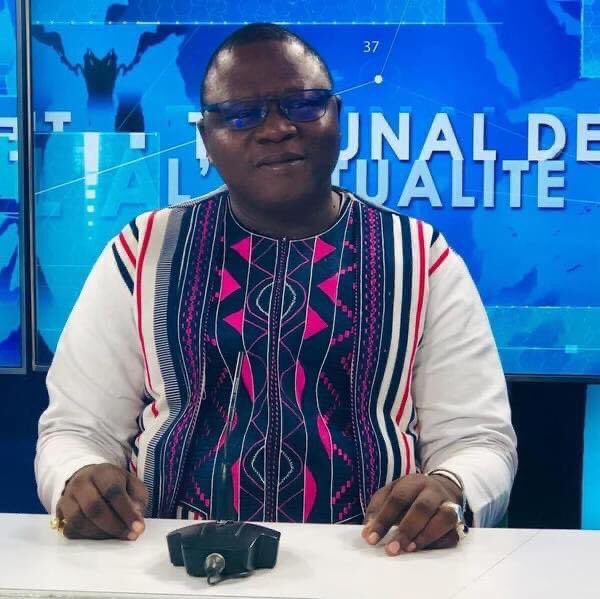 KalkoumdoSamuel's tweet image. #DoseDePaix | semaine 2 de l’année 2023
« Ce qu'il faut surtout pour la paix, c'est la compréhension des peuples. Les régimes, nous savons ce que c'est : des choses qui passent. Mais les peuples ne passent pas », CHARLES DE GAULLE. #mpap #Burkina