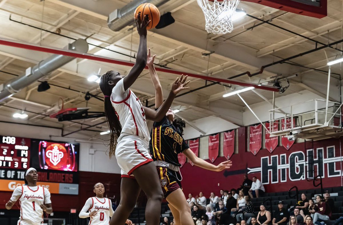 SaleighSimpson's tweet image. Game Day #Elite8 #Something2Prove 🤍❤️🖤