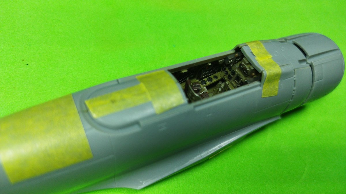ModelTora's tweet photo. #二式水上戦闘機 #A6M2N #Hasegawa #RUFE
ビルドスタート😊 https://t.co/S1jJkSbceR