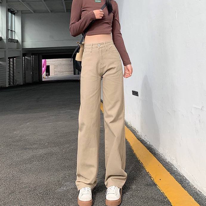 12 Non-Boring Beige Pants Outfits To Try Out | Le Chic Street