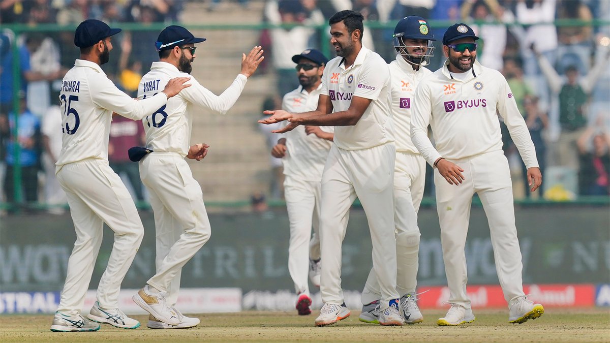 Oneworldnews_'s tweet photo. Live Score #INDvAUS: AUS- 263/10 (78.4 Overs)
#INDvAUS #BGT2023 #Hotstar #LiveScore #ViratKohli #Handscomb #Shami #Khawaja #BCCI
Read More: https://t.co/9j0uKcP8X2 https://t.co/1qP6oxmCvu