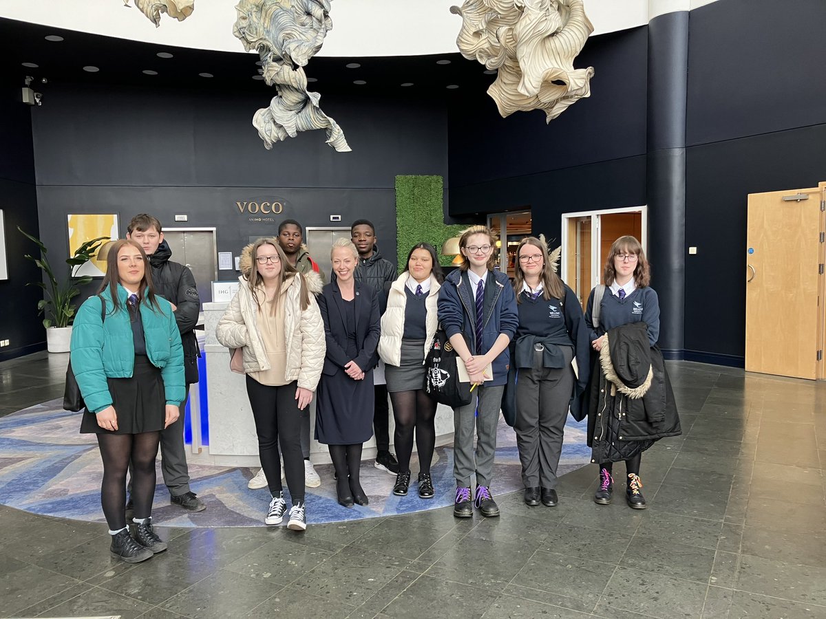TechnologyDepa2's tweet photo. A fantastic Trip for year 11’s this term. St David’s hotel we are truly great full for the knowledge you shared. #jobroles #experience #kitchenbrigade @StDavidsHotels https://t.co/Ou5Qa1gfbQ