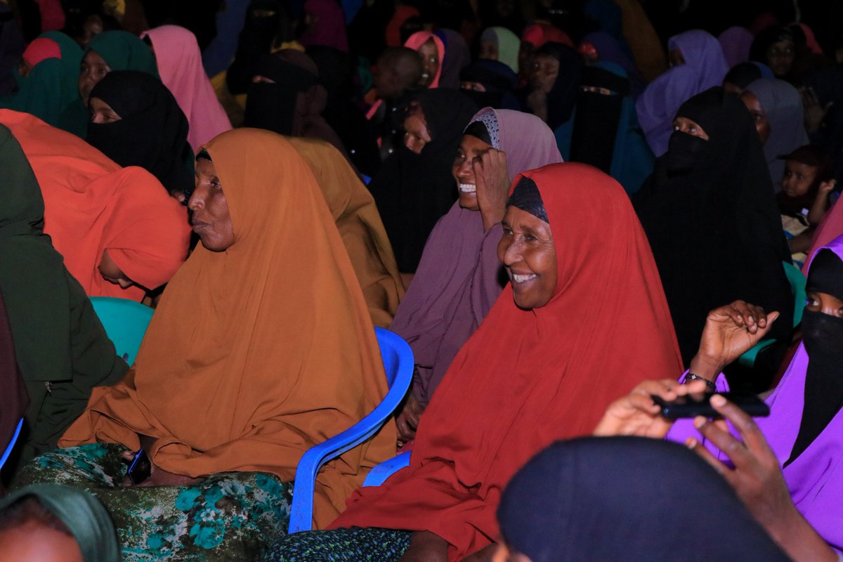 PECPuntland's tweet photo. TPEC and PDRC jointly organized a voter registration awareness event in #Jalam, #Buurtinle District last night.
Officials answered queries on registration requirements as attendees from diverse community sections participated.
#civicengagement #voterregistration
#PLGE2023 #1P1V https://t.co/00fPRzZ4qK