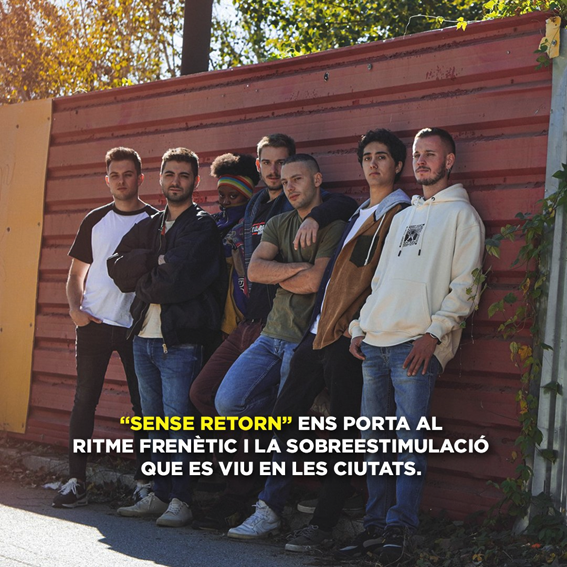 CasaMusicaLH's tweet photo. #CMRECORDS  "Sense Retorn", segon single de LA FERA, ens porta al ritme frenètic i la sobreestimulació que es viu en les ciutats. Viure en estat d’alerta, atents i productius les 24h del dia ens deixa sense temps per respirar, per gaudir dels moments.  
https://t.co/YcxnibiW5c https://t.co/U5CijnvXJ2