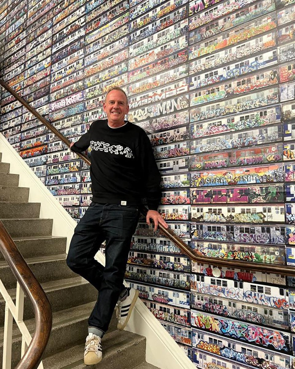 Fabulous exhibition at <a href="/saatchi_gallery/">Saatchi Gallery</a>. A must see for those who dig street art. #BeyondTheStreets #FatboySlim