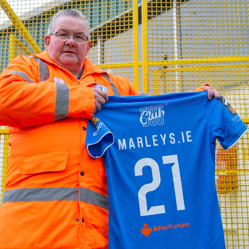 FinnHarpsFC's tweet photo. To remember our beloved friend Ronan, the Harps First Team will don an orange symbol #ForRonan on the back of home and away shirts for the 2023 season.
We look forward to welcoming the Roddy family and showing our gratitude to Ronan with a minutes applause tonight.
#UTH๐ตโช๏ธ