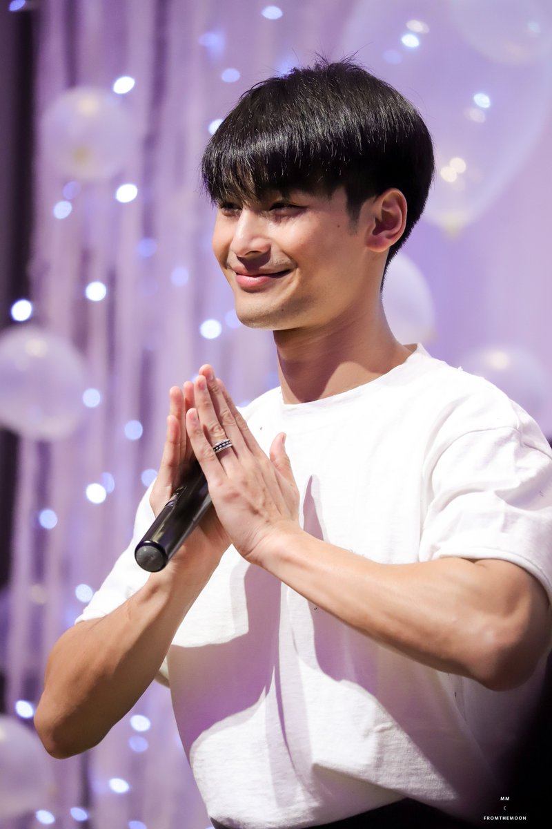 แด่คุณ ผู้สมควรถูกรัก #APOMeetandGive2023 <a href="/Nnattawin1/">Nnattawin</a>