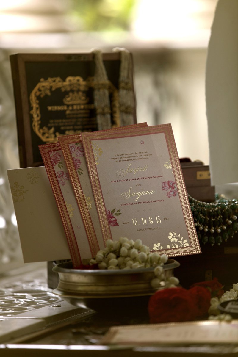 Looking for unique wedding invites for your big day? 👀 Well the search is over! 🌸⁠

🔗 l8r.it/iD12
⁠
Cards: @radhikapittistudio⁠
#weddinginvites #invitations #bespokecards #customweddingcards #luxuryweddingcards #radhikapittistudio #khushmag