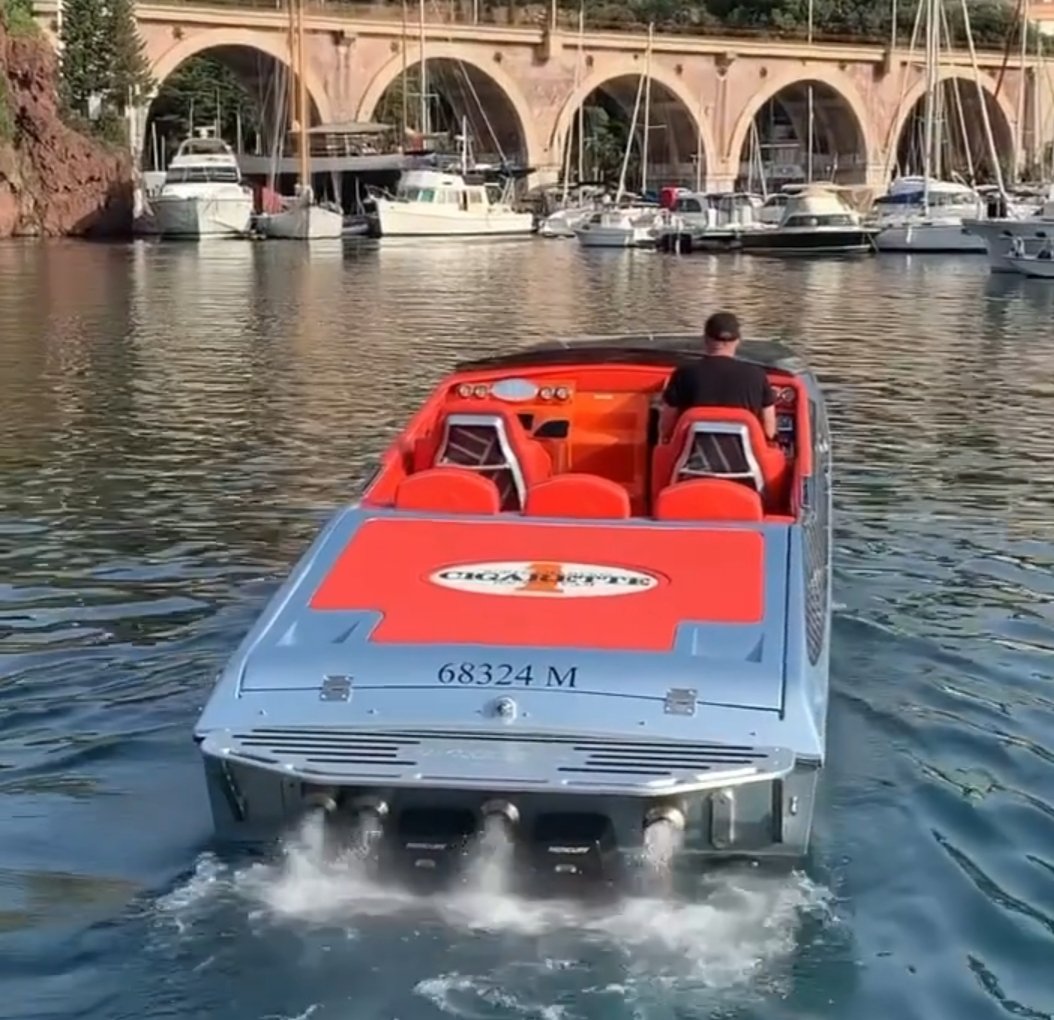 Paul_Meegan's tweet photo. If it goes fast  .. I can get it for you 😎😎 #paulmeegan #exoticcarsales #gofastboats https://t.co/Z6NMUQJKbf