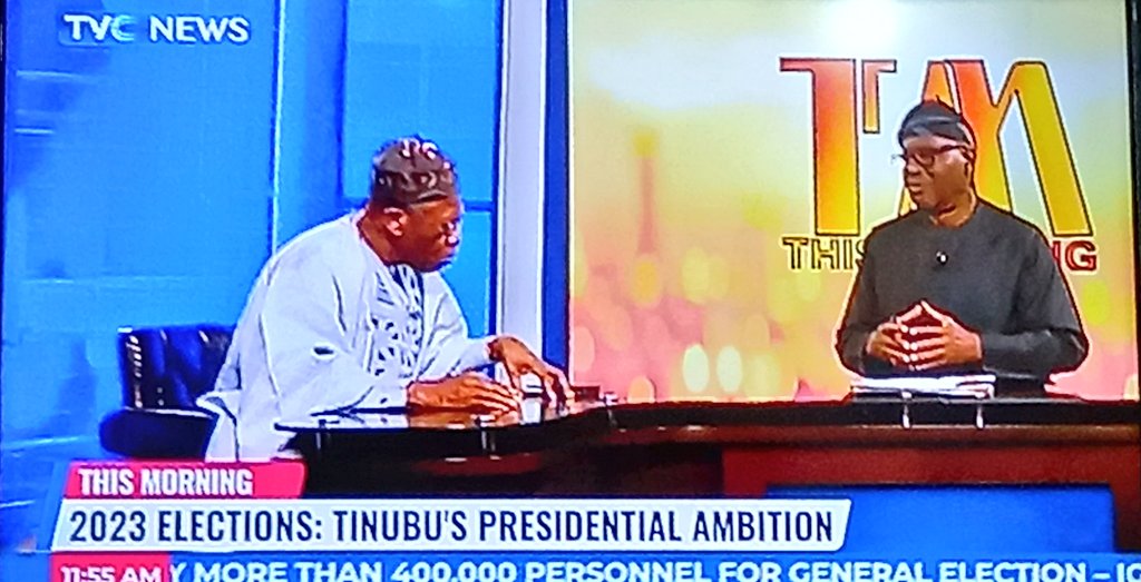 Spotlight_Abby's tweet photo. Lai Mohammed is on TVC giving subtle woto woto to his party's candidate, BAT &amp; his supporters; reminding them that they cannot dissociate themselves from Buhari's scorecards. After all, Tinubu is not an independent candidate!
No Sir, you cannot run away from the last 7+ years🤪 https://t.co/x17XHJVF9P