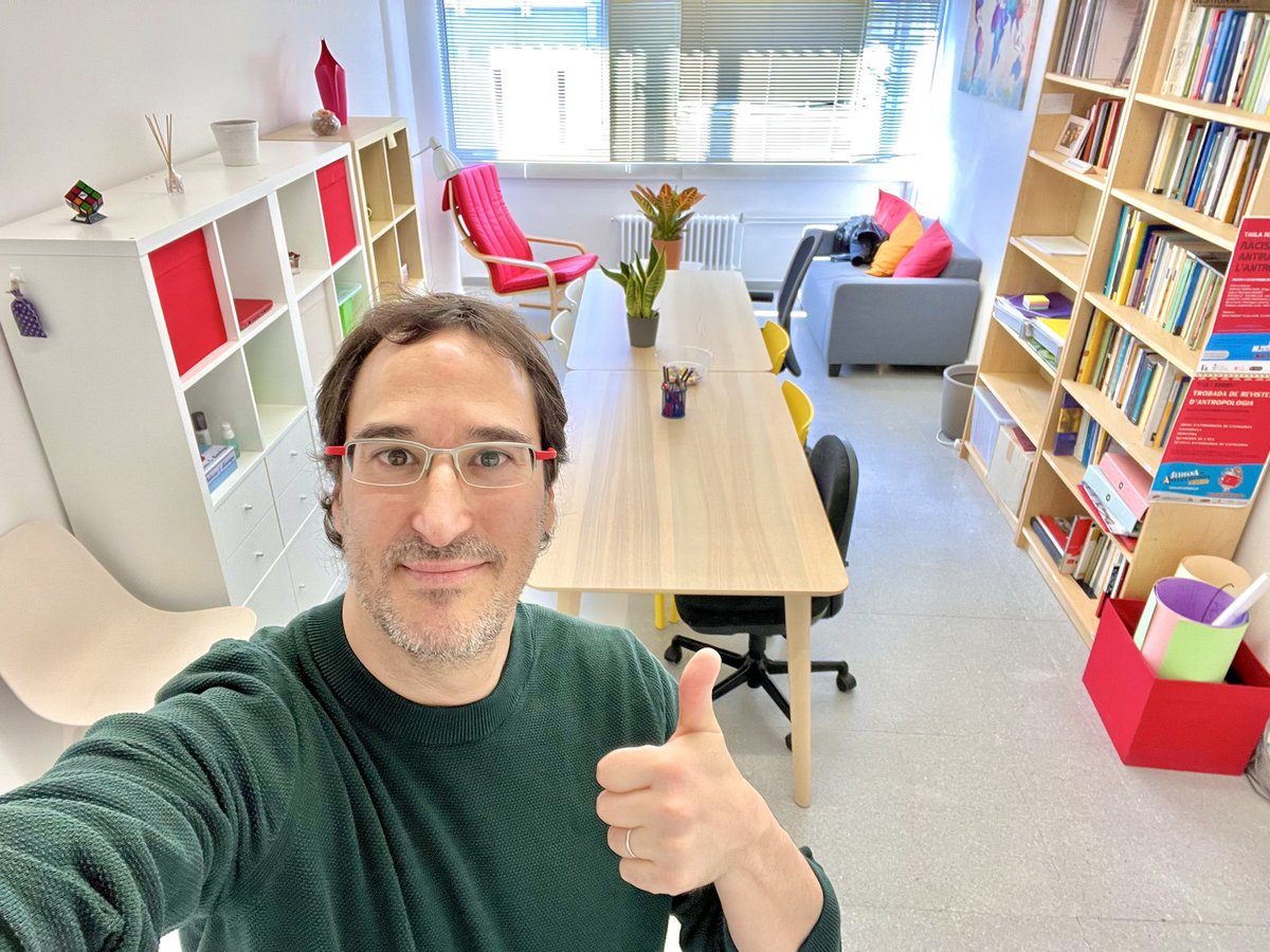 danrodriguezgar's tweet photo. The @InmixUab Lab looking good!๐๐ฝโจ๐ #diversity #mixedness #CriticalRaceTheory #intersectionality #multiracialism #multiethnicity #race #etnicity #racism #discrimination #socialinclusion #interculturalism https://t.co/HdVdjFhcqD