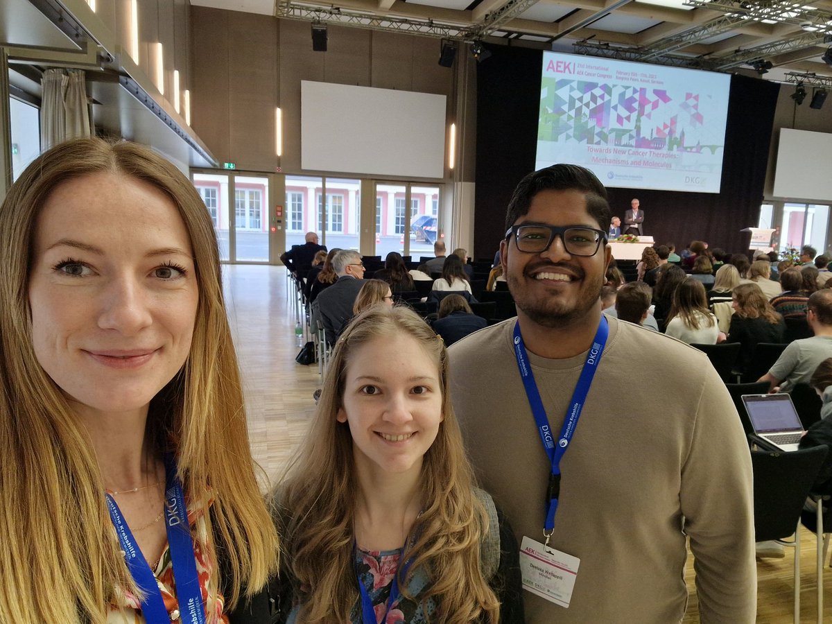 <a href="/SaurLab/">Saur Lab</a> having amazing 3 days at the #AEK
Feeling honoured to additionally be selected to highlight my work with a Flash Talk.
"Deciphering microbial dependencies of tumorigenesis using novel mouse models of CRC"
#microbiome #cancer #modeldevelopment #phdchat